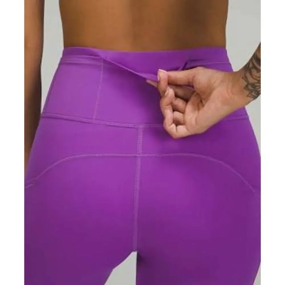 Lululemon Magenta High-Rise Crop Leggings/Yoga Pants